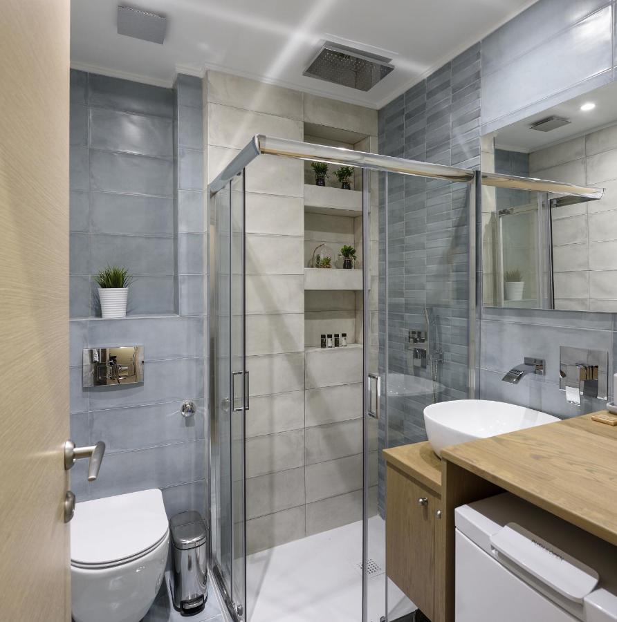 Τhe Half Root Suite In The Heart Of City Center Tesalónica Exterior foto
