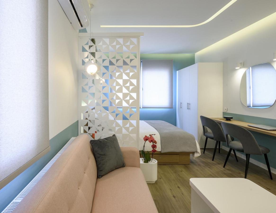 Τhe Half Root Suite In The Heart Of City Center Tesalónica Exterior foto